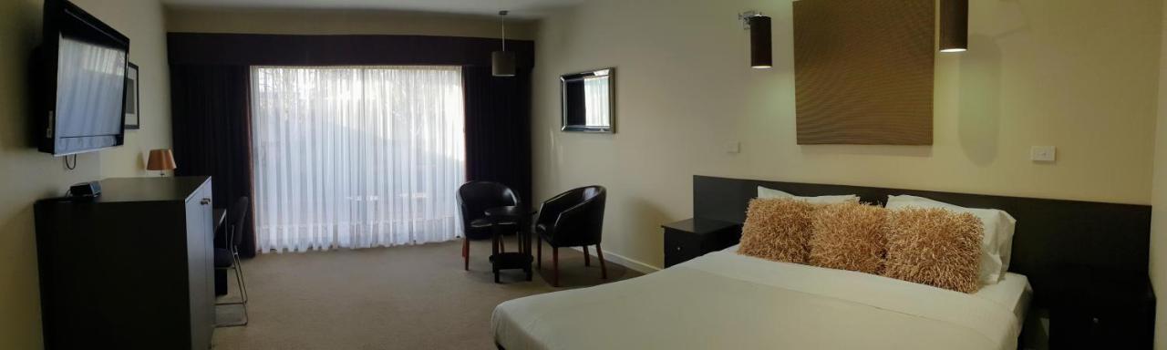 Hogans Motel Wallan Екстер'єр фото
